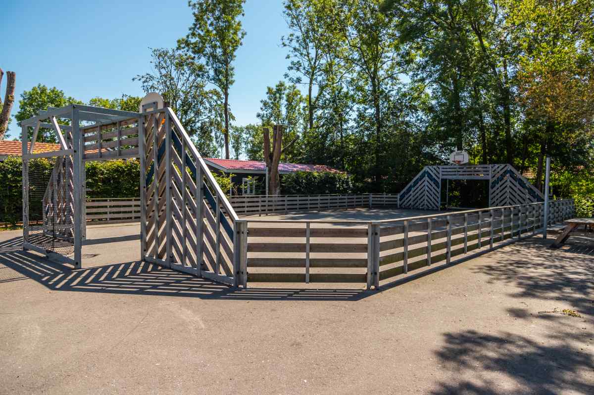 Bungalow in Hulshorst voor 8 personen foto 6