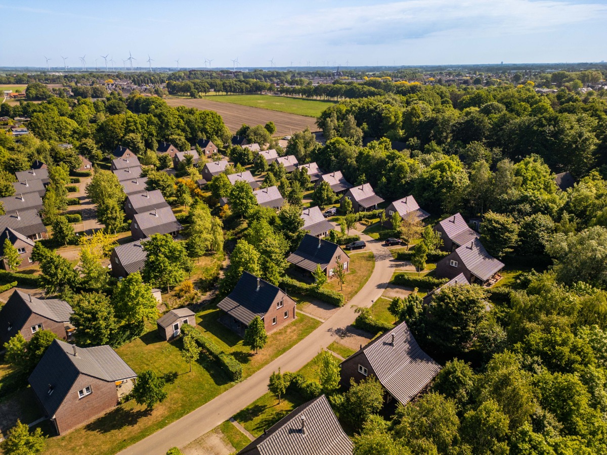 Recreatiewoning in Hoeven voor 14 personen foto 2