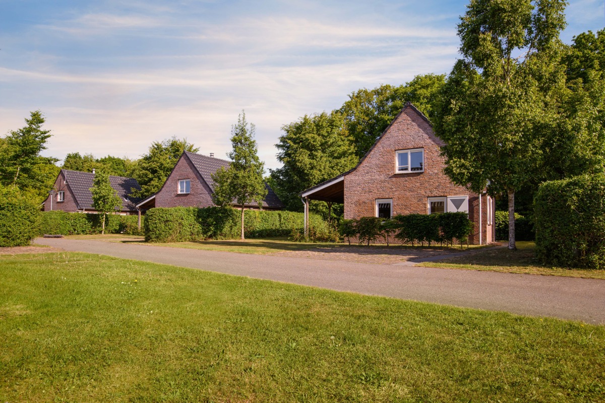 Recreatiewoning in Hoeven voor 14 personen foto 9