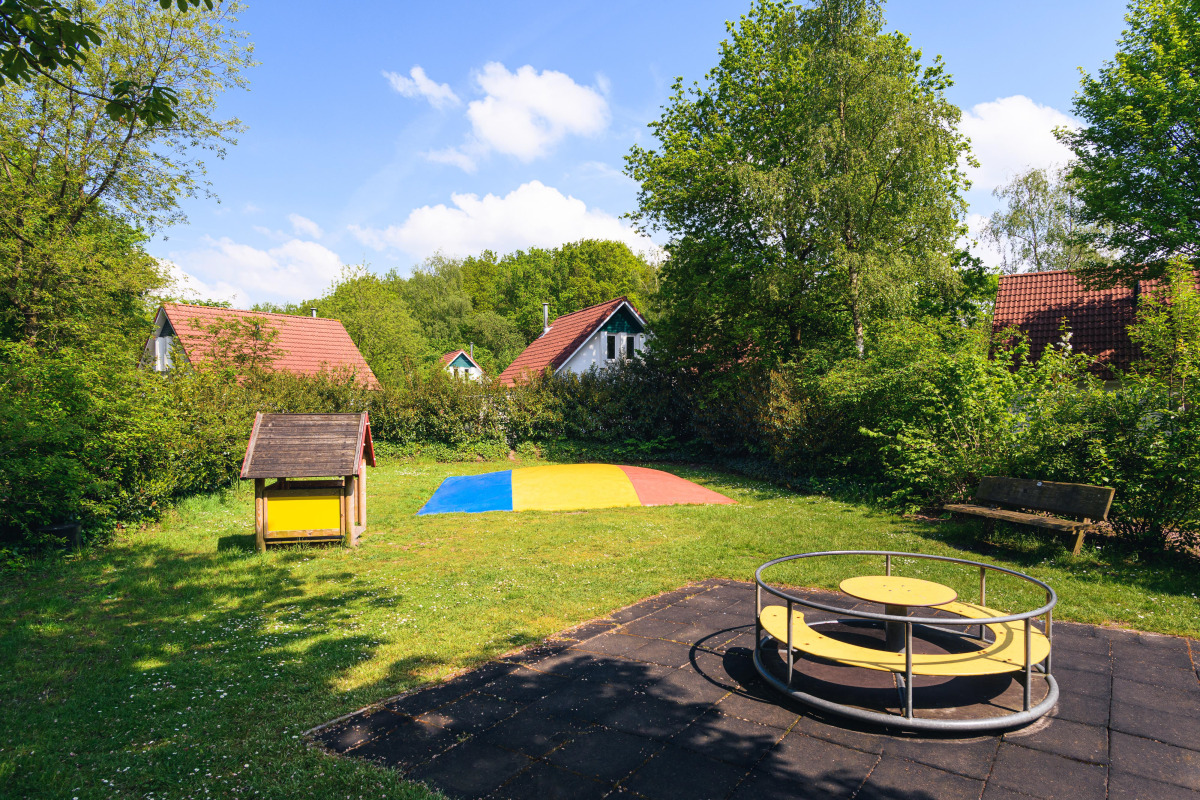 Bungalow in Hoogersmilde voor 6 personen foto 11