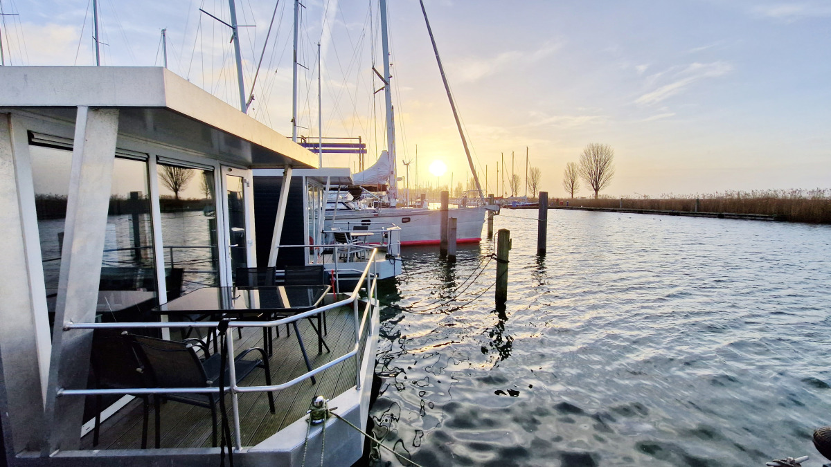 House Boat in Lelystad voor 6 personen foto 9