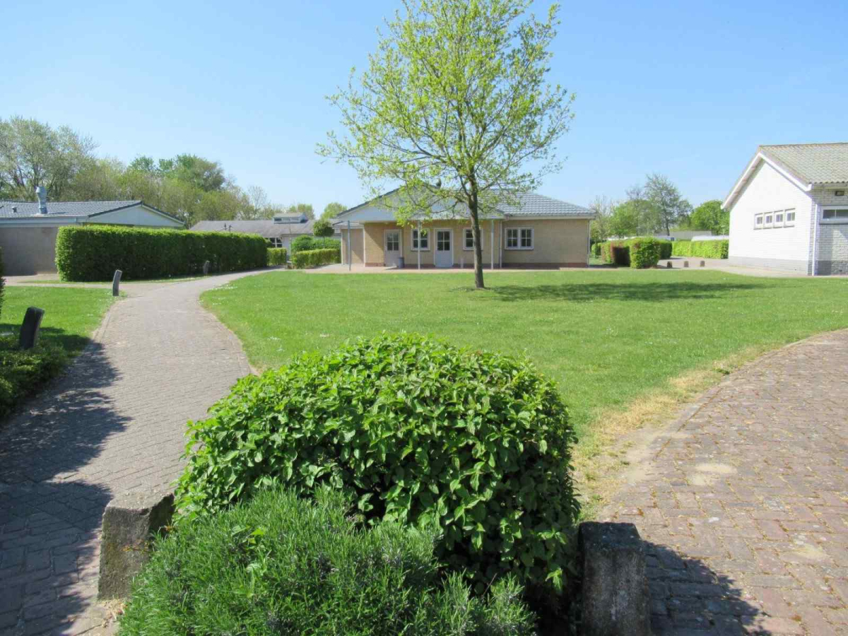 Recreatiewoning in Ellemeet voor 23 personen foto 7