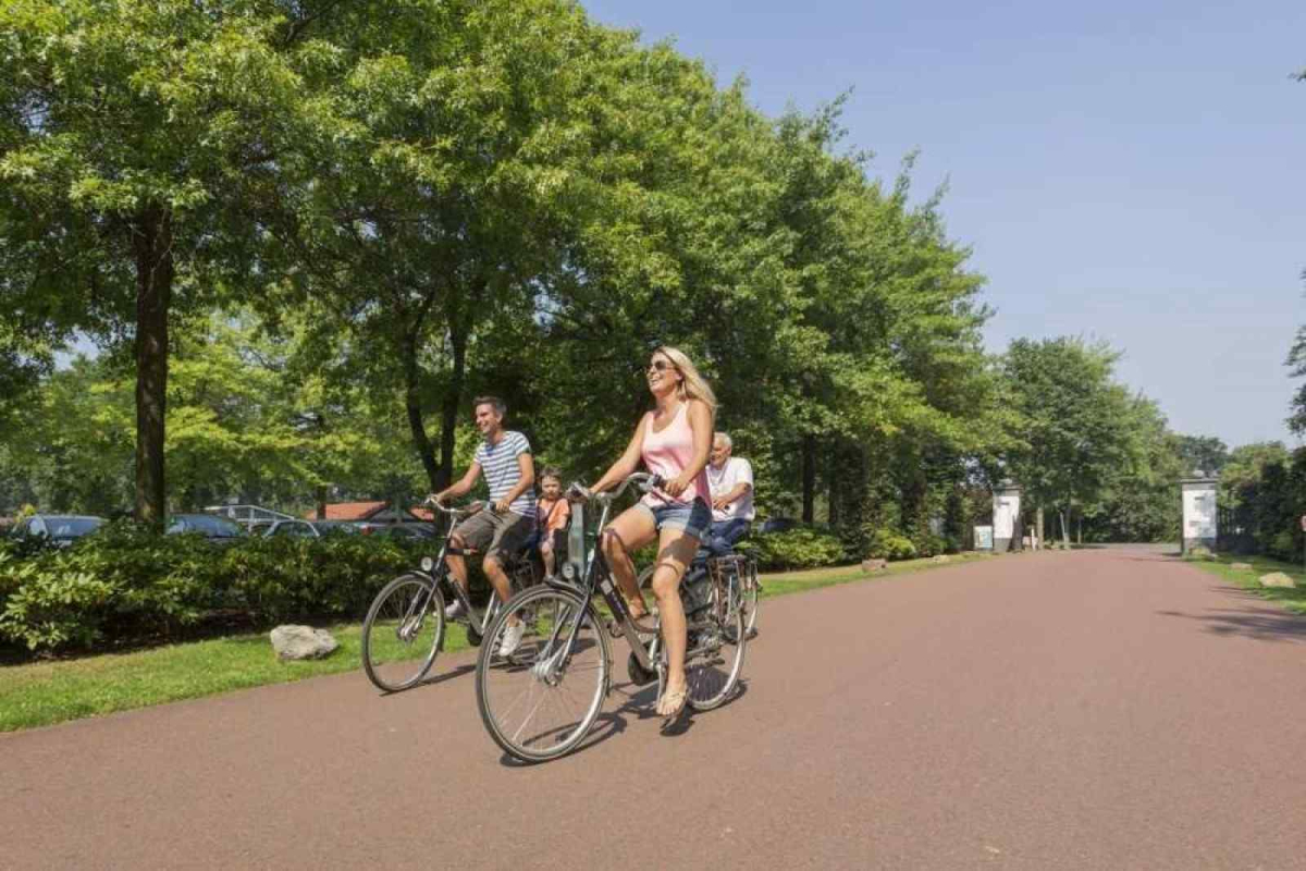 Villa in West-Graftdijk voor 10 personen foto 6