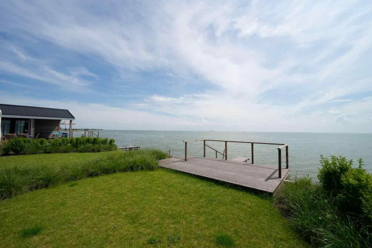 Chalet in Bovenkarspel voor 6 personen foto 6