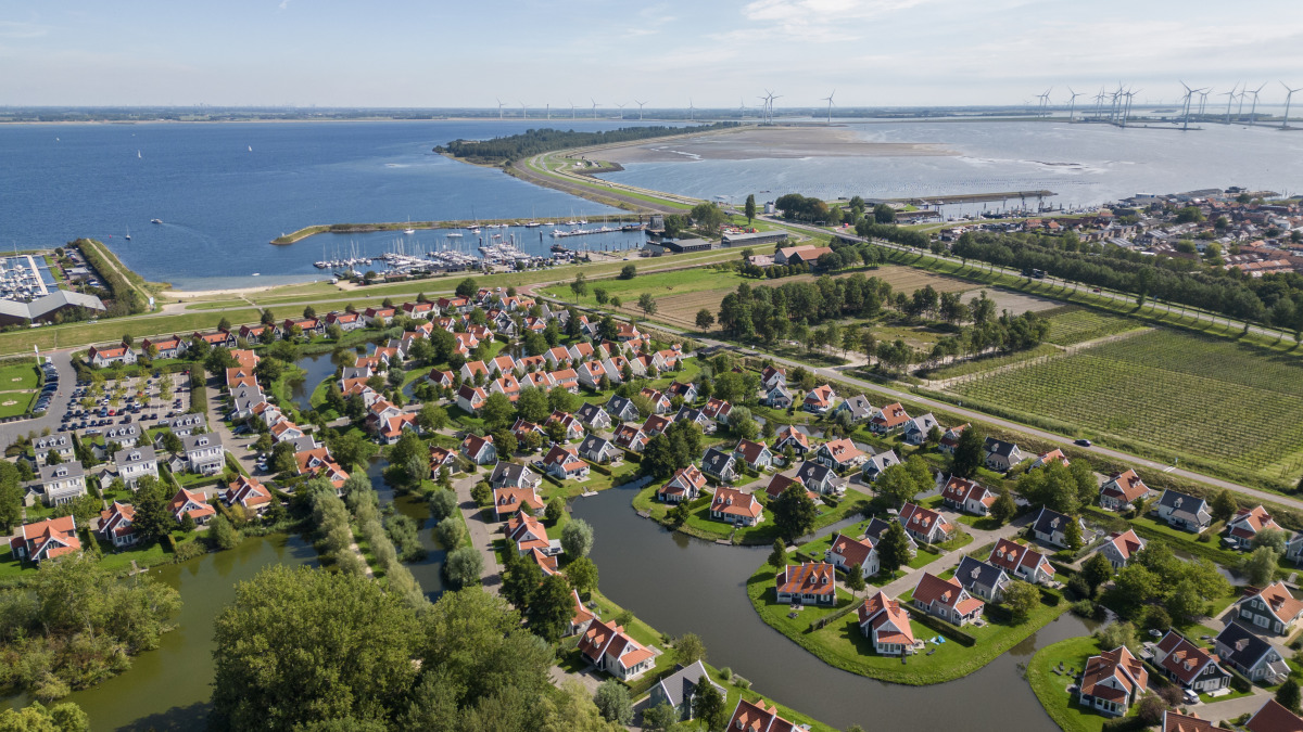 Bungalow in Bruinisse voor 6 personen foto 3
