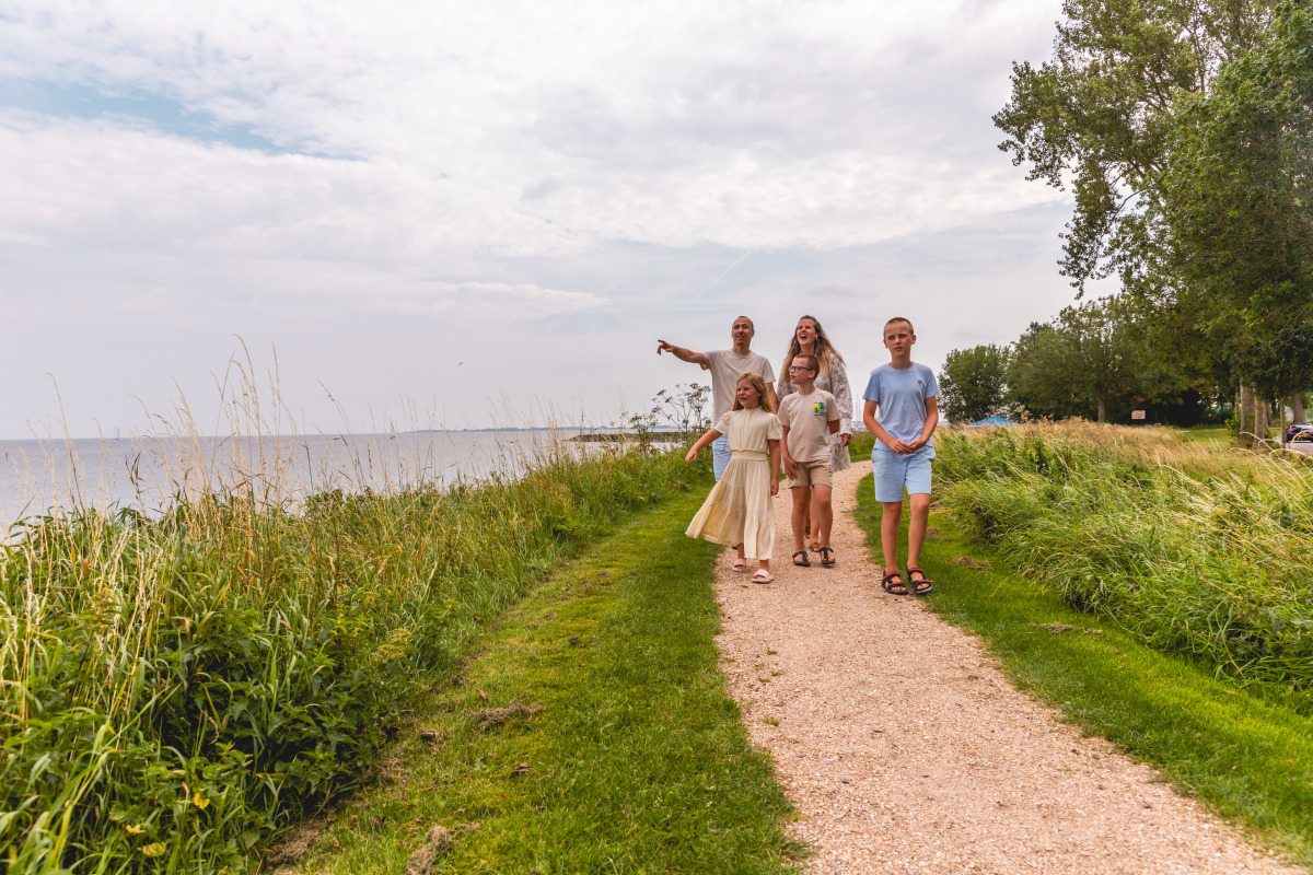 Bungalow in Andijk voor 12 personen foto 14