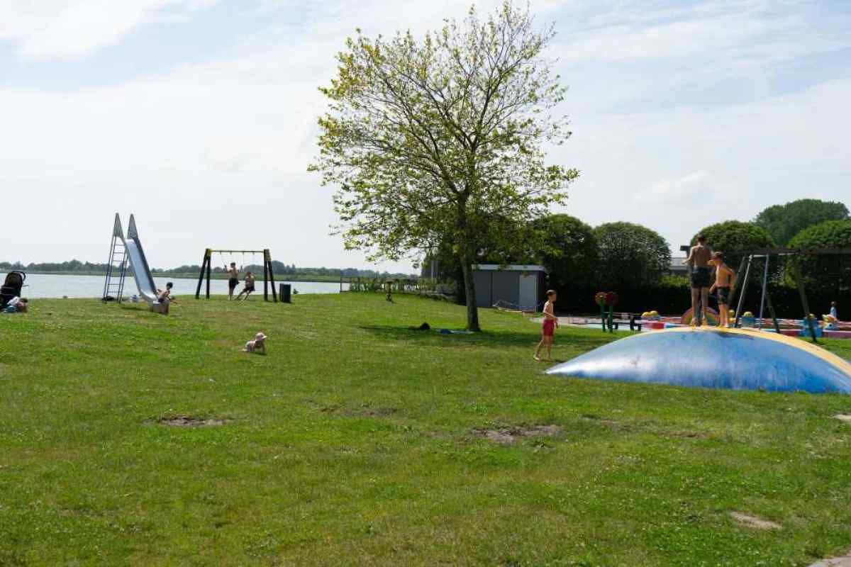 Chalet in Bovenkarspel voor 6 personen foto 4