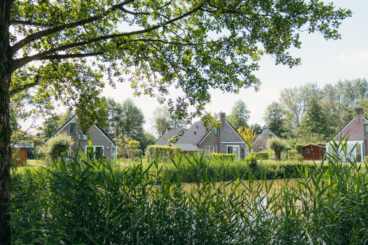 Bungalow in Nieuw Heeten voor 12 personen foto 14