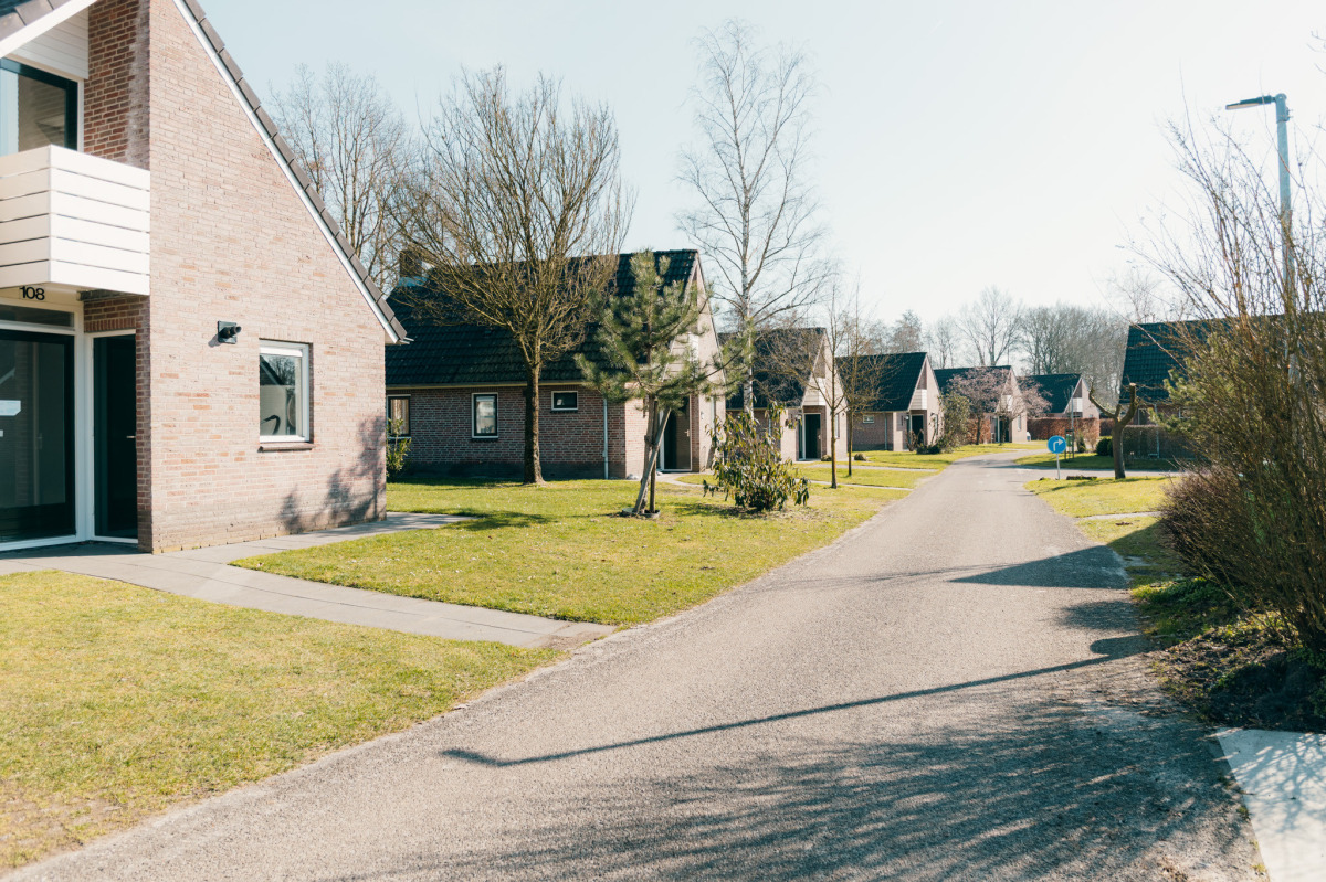Bungalow in Nieuw Heeten voor 12 personen foto 15
