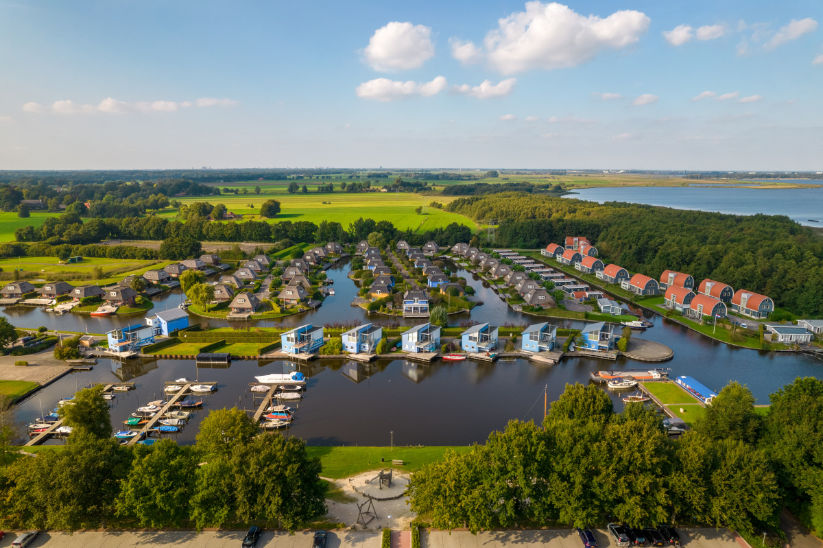 Bungalow in Midlaren voor 12 personen foto 10