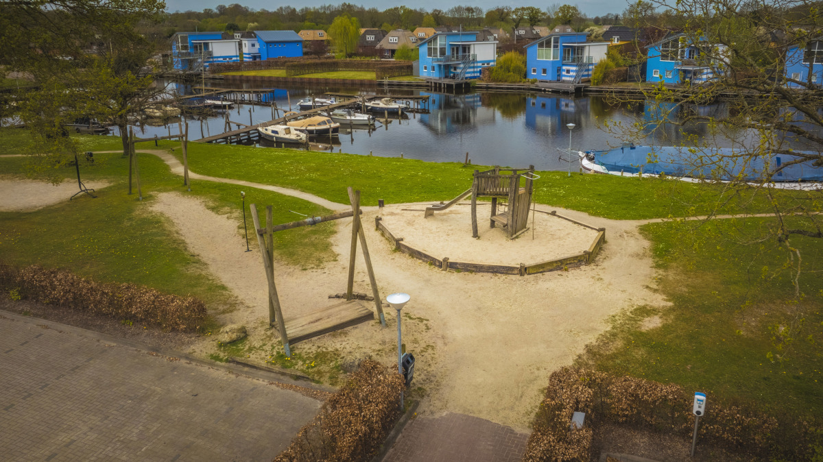 Bungalow in Midlaren voor 12 personen foto 15