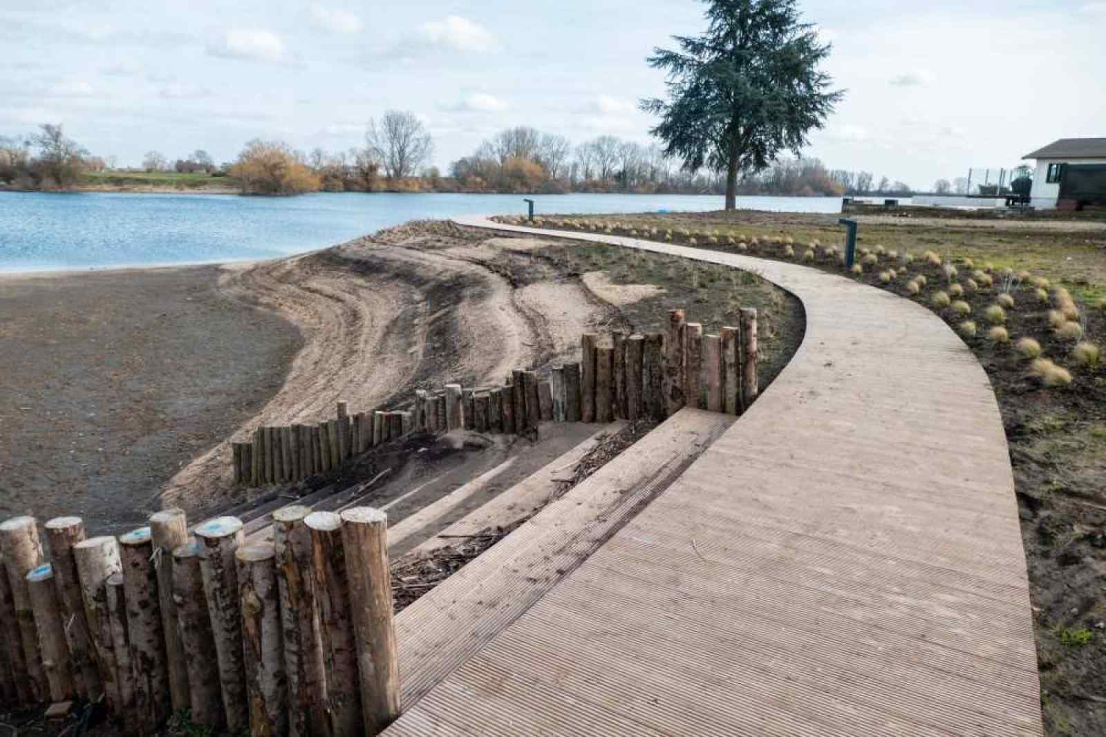 Vakantiepark aan de Maas